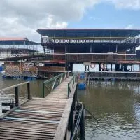 Hotel O Bakau Hijau Riverlodge & Campsite – hotel w mieście Semiling