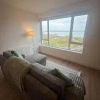 Sea View Apartment, hotel di Lettermullan