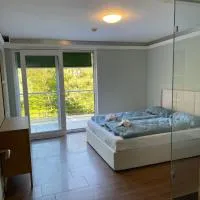 Kavkaz Restaurant & Hotel, hotel en Lohmar