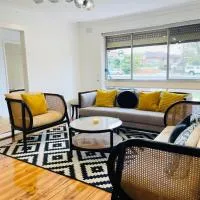 D142 Sunshine Designed Living, hotel em Sunshine