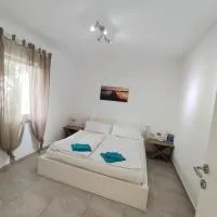 Olcsica Apartment, hotel i Klenovica