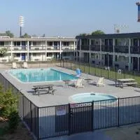 Viesnīca Motel 6-Claremont, CA pilsētā Klērmonta