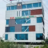 BSR plaza, hotel a Elūru