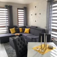 ВАРНА СИТИ ПАРК С ПАРКОМЯСТО, hotel near Varna Airport - VAR, Varna City