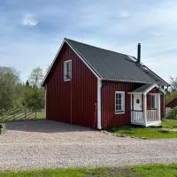 Traditional Swedish Farmhouse, хотел в Улрицехамн