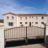 Le clos de bourdeilles chambre 3 avec wifi, hotel u gradu Brantome en Perigord