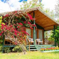 Etenna Beach Bungalows, kh&aacute;ch sạn ở &Ccedil;ıralı