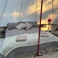 Elämyksellinen majoitus glamping-teltassa, Hotel in Kokkola