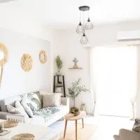 Julie's Home Παραλία Ακράτας, viešbutis mieste Paralía Akrátas
