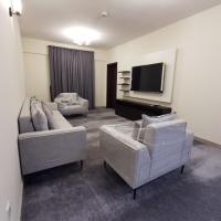 3 Bed Rooms Family Apartment, hotel berdekatan Lapangan Terbang Antarabangsa Muscat, Muscat