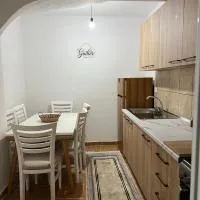 Inn Apartment – hotel w mieście Kamëz