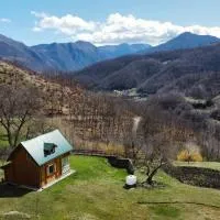 Red Forest house, hotel en Andrijevica