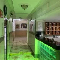 HOTEL DEl PARQUE, Hotel in Buga