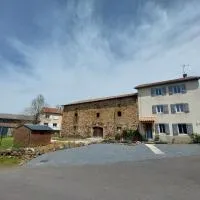 O Gîte d'anthony، فندق في Talizat