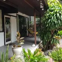 AT ASok Vintage House Near BTS Asok MRT Sukhumvit, hotel v destinaci Klong Toi