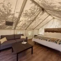 Gateway Glamping, Hotel in Gateway