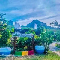PhaluayCamping: Koh Phaluai şehrinde bir otel