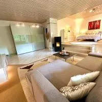 HIDEAWAYandSPA Villa St Nikolaus, hotelli kohteessa Großrosseln
