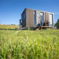 The Fog Getaway 2 by Tiny Away, hotel in Boolambayte