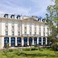 Le Plessis Grand Hotel, hotel in Le Plessis-Robinson