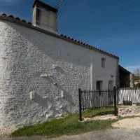 Viesnīca Le Clos du Tramaillou gite La Grand Voile pour 6 S pilsētā Annezay