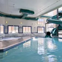 Canalta Hotel Cochrane, hotel din Cochrane