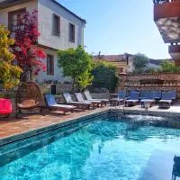 Sezgin Boutique Hotel, hotel u gradu 'Kusadası'