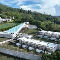 Cinze Villas and Hot Spring – hotel w mieście Kubupenlokan