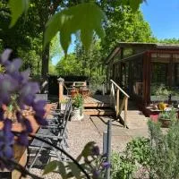 Chalet de kleine Eekhoorn, ξενοδοχείο σε Lage Mierde
