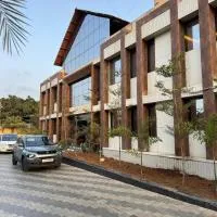 Hotel Prince Garden Daman, hótel í Daman