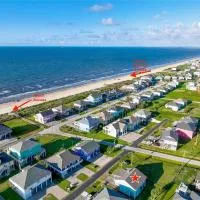 Steps to Beach, King Beds, Pet and Kid Friendly, hotel en Bolivar Peninsula