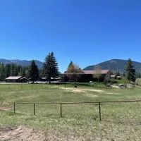 Glacier Homestead, hotel Coramban