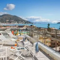 Hotel Tritone, hotel v mestu Laigueglia