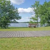 Ferienwohnung Vilzsee, Hotel in Mirow