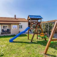 Amazing Home In Pula With Wifi, hotel a prop de Aeroport de Pula, a Pula