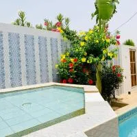 Oasis calme avec piscine à la Somone, ξενοδοχείο σε Somone