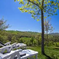 Dimora Molino Galeotto , Giardino e vista Appennino, hotel Pavullo nel Frignanóban
