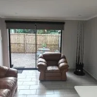52 on Marlynhoek Self Catering Apartment, hotel a Richards Bay