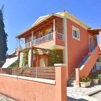 Kosmas Family House Apartment 2: Kanálion şehrinde bir otel