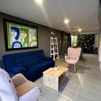 Hermosa Casa Familiar Quindío - Descanso - Jacuzzi、ラ・テバイダにあるエル・エデン国際空港 - AXMの周辺ホテル