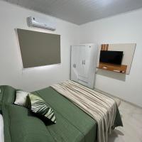 AP 5 C/Garagem>Ar>Wifi>Cozinha>Tv Disney+>Pet free, hotel poblíž Letiště Ji Parana - JPR, Ji-Paraná