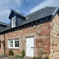 North Coast Property - Avoch Beach House - Luxury house with sea views, hótel í Avoch