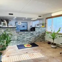 Super 8 by Wyndham West Fargo Main Ave ND、West Fargoのホテル