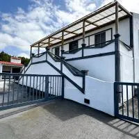 Casa do Domingos، فندق في Cais do Pico