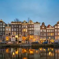 암바사드 호텔(Ambassade Hotel)