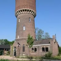 Watertoren Hengelo، فندق في هينغلو