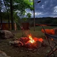 Newly Listed-Private 25-Acre Escape Near Red River Gorge, хотел в Beattyville