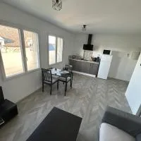 Cosy appartement, отель в городе Miniac-Morvan