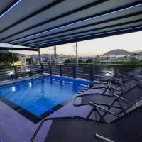 Villa Laurela, hotell i Salamís