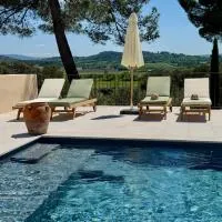 Le Mas de Garrigon - Boutique Hôtel & Spa, hotelli kohteessa Roussillon